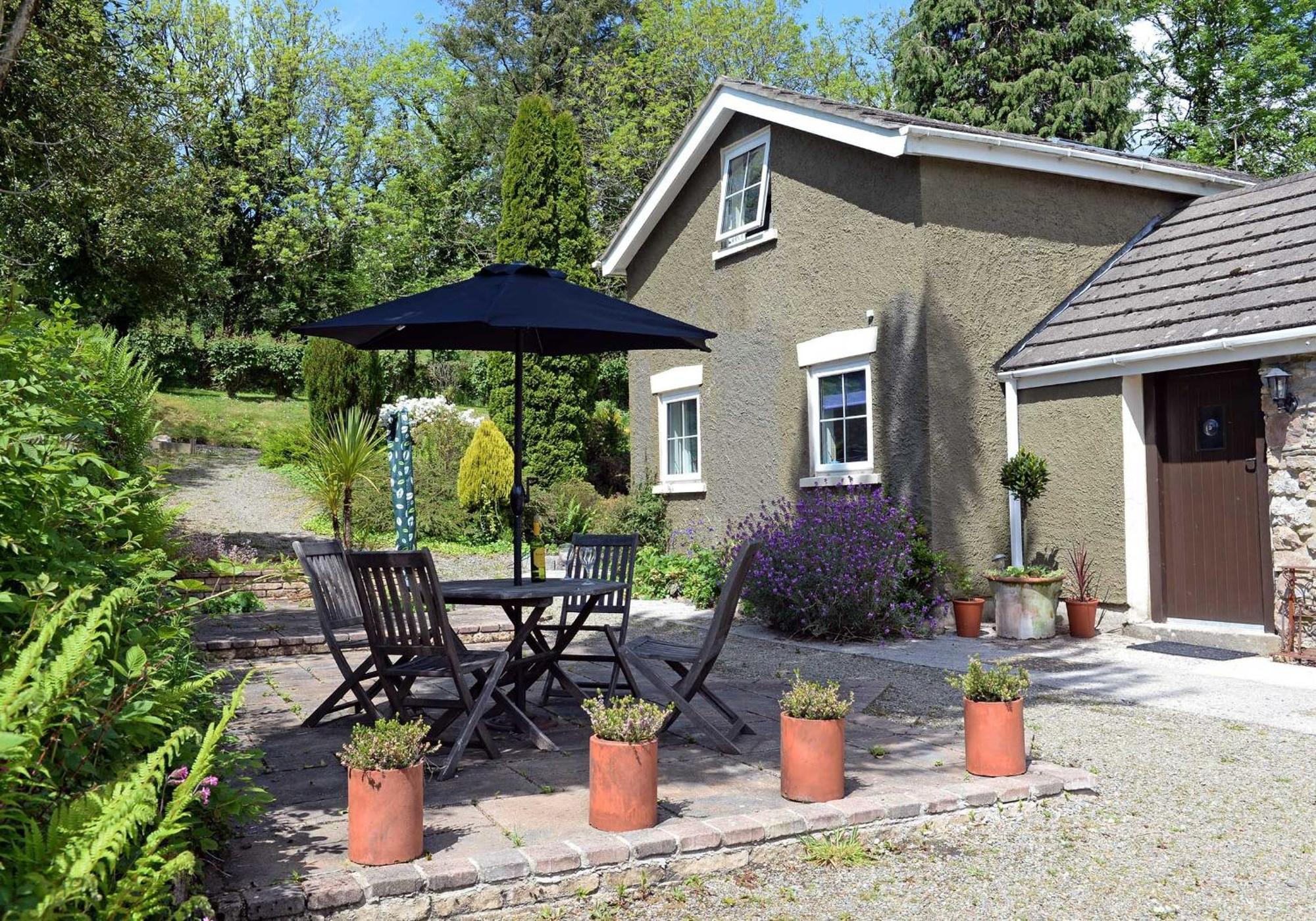 Sparrows Nest Holiday Cottage Amroth Exterior photo